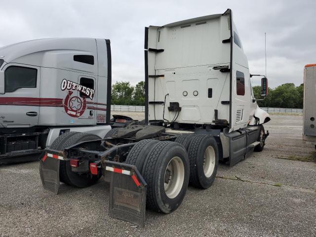 International Prostar Image 3