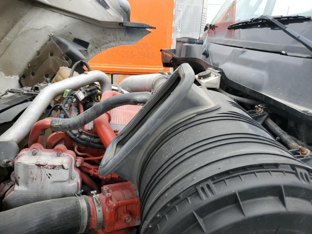 International Prostar Image 5