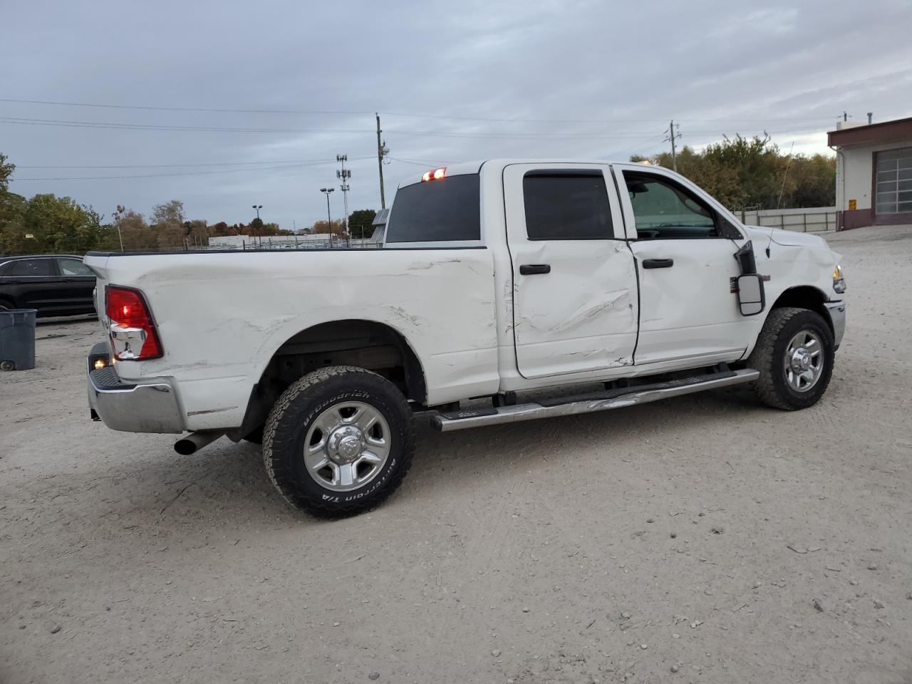Ram 2500 St Image 12