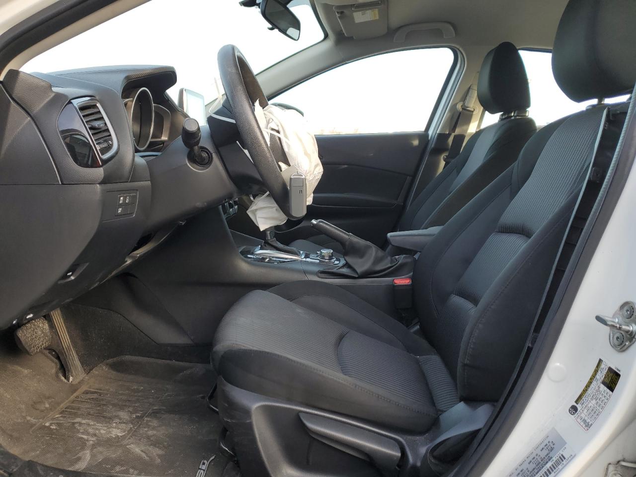 Mazda 3 Sport Image 6