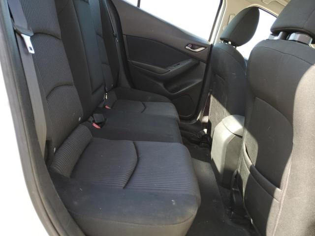 Mazda 3 Sport Image 2