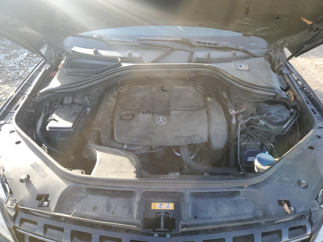 Mercedes-Benz M-Class 350 Image 2