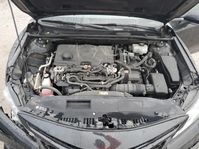 Toyota Camry Se Image 12