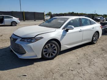  Salvage Toyota Avalon