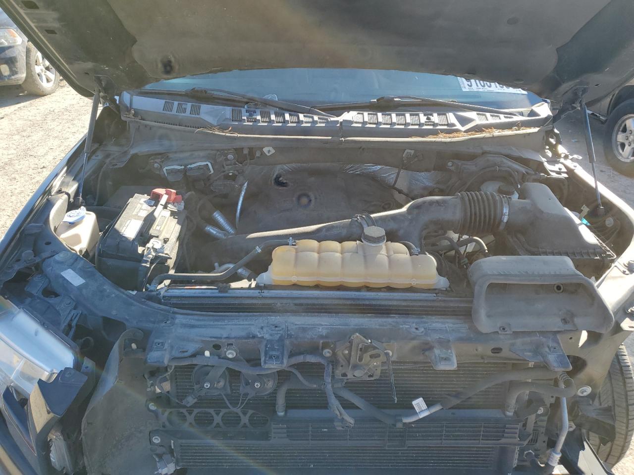 Ford F-150 Supercrew Image 2