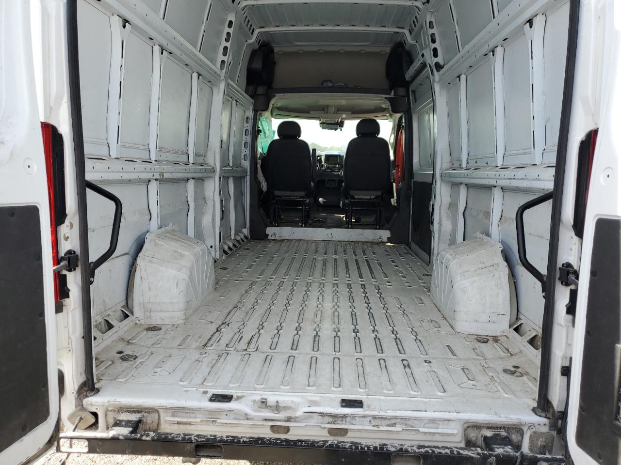 Ram Promaster 3500 Super High Image 8