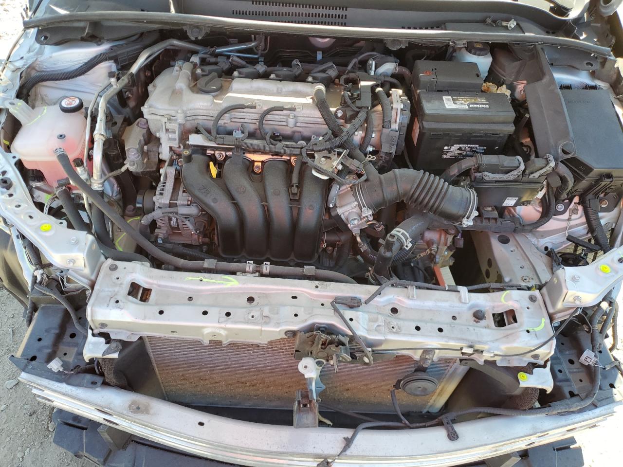 Toyota Corolla Le Image 9