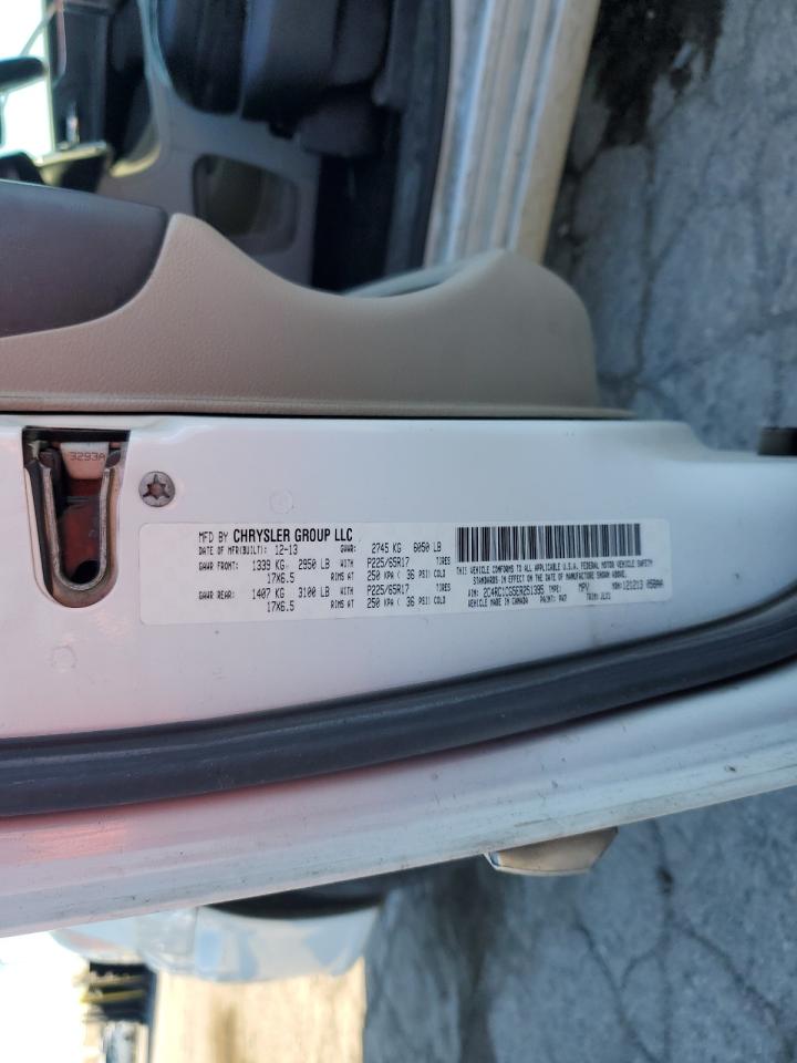 Chrysler Minivan Touring L Image 9