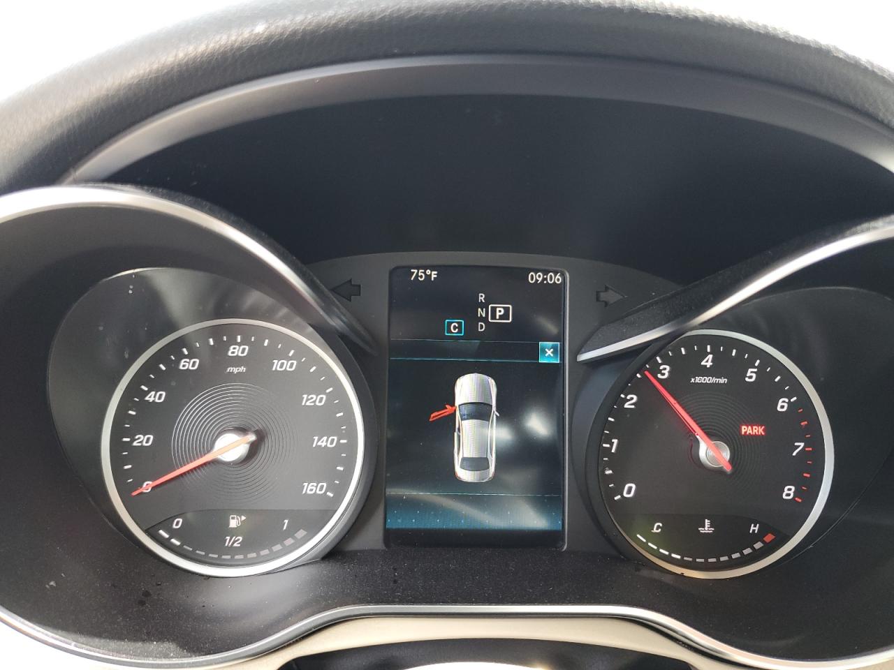 Mercedes-Benz C-Class 300 Image 9