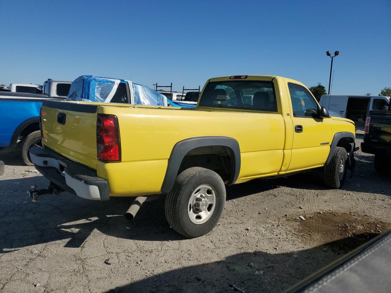 Chevrolet Silverado K2500 Heavy Duty Image 7