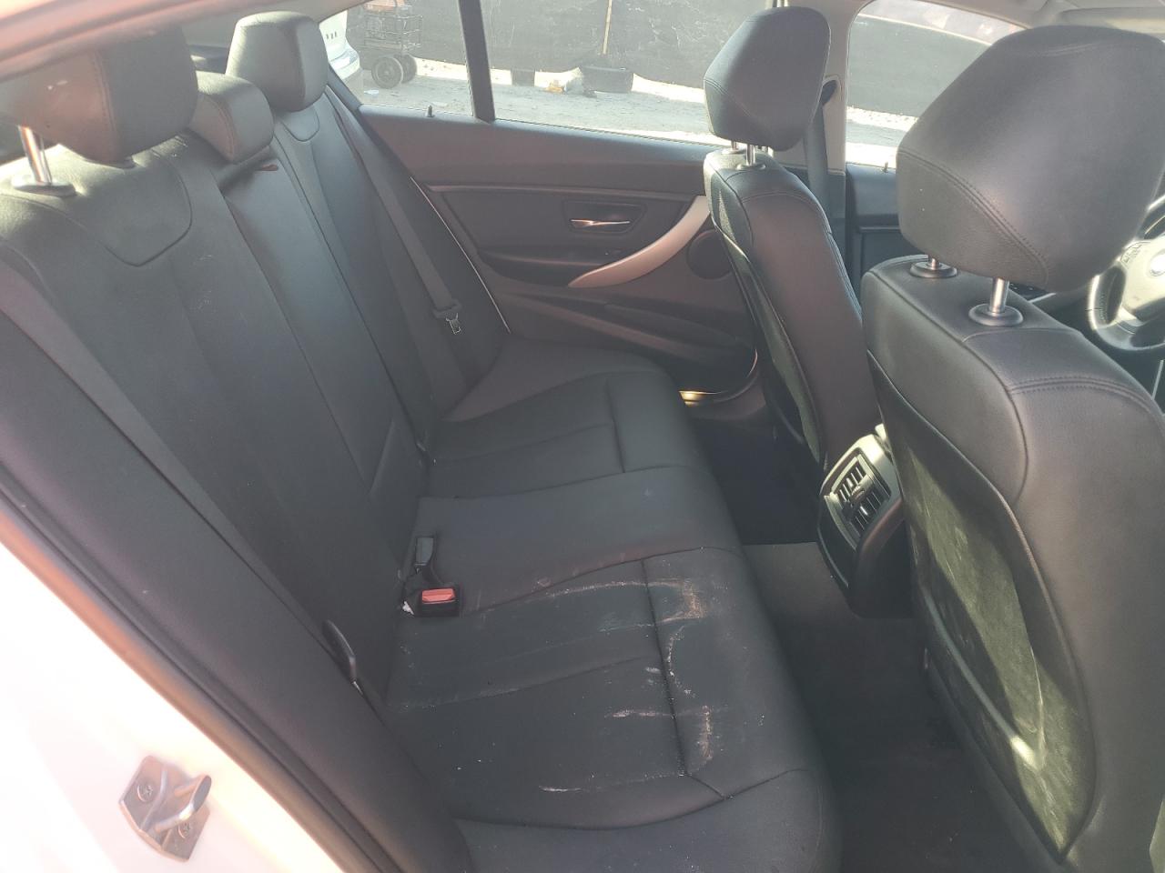 BMW 3 Series I Xdrive Image 8