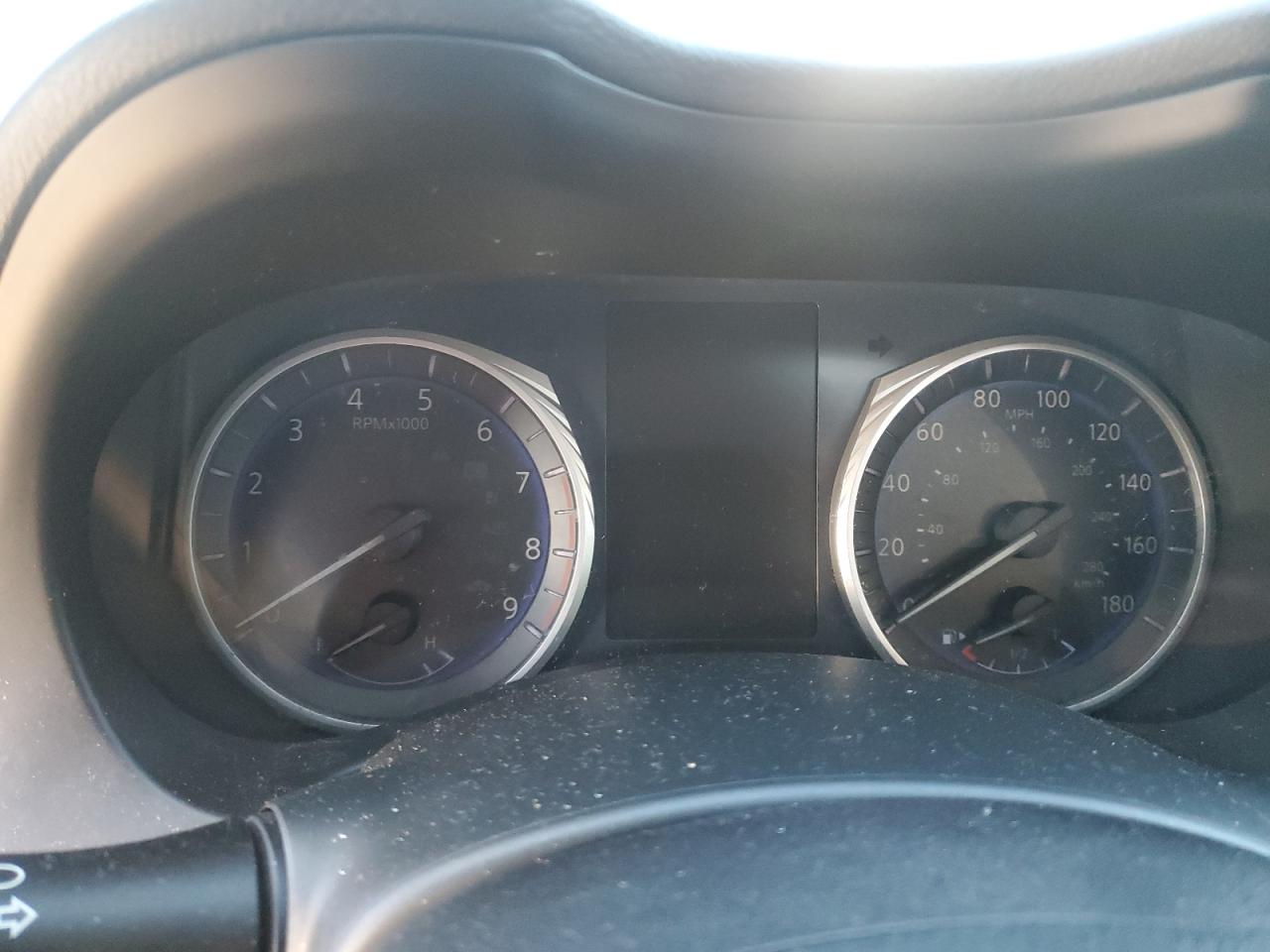 INFINITI Q50 Premium Image 9