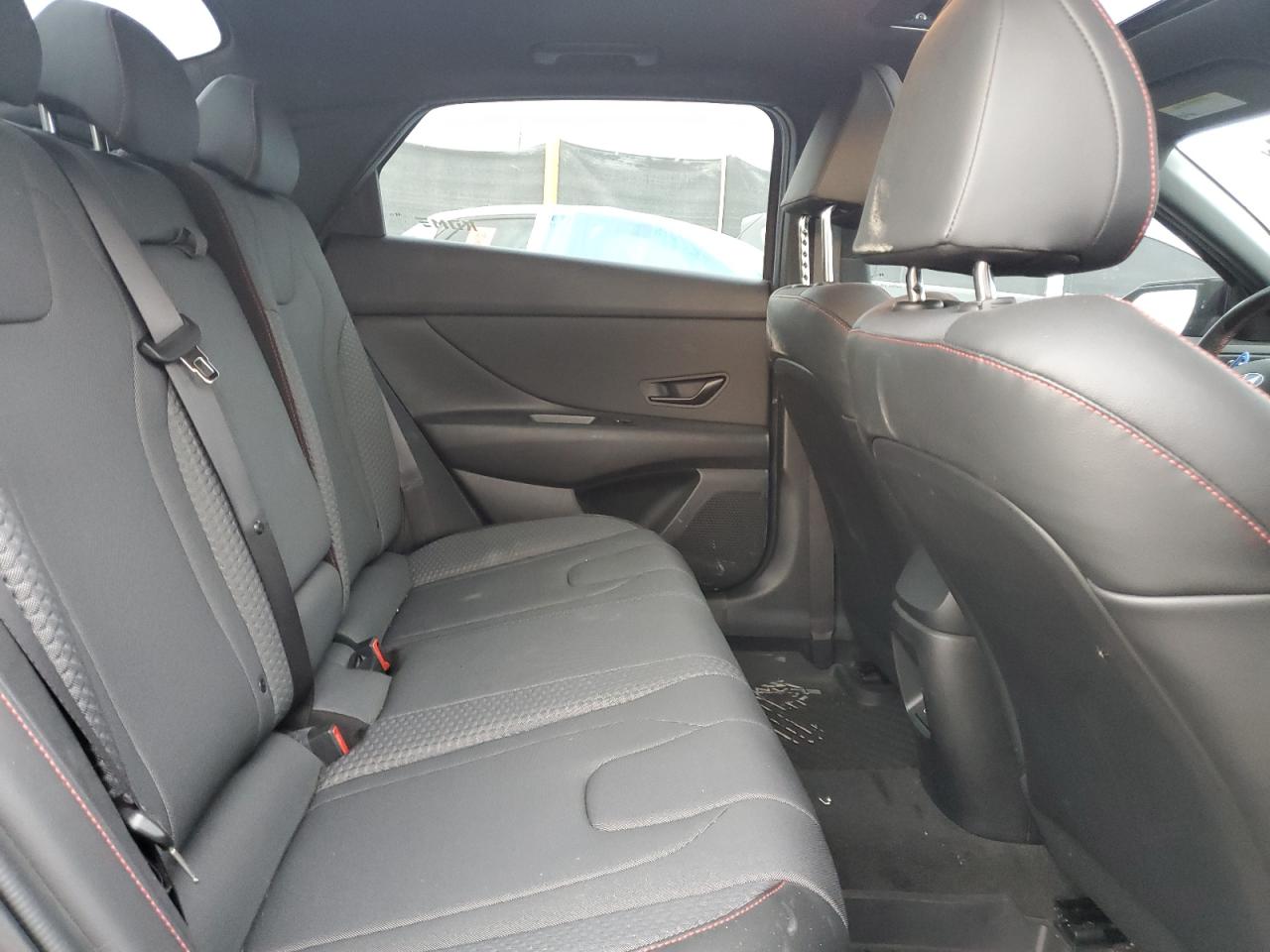 Hyundai ELANTRA N Line Image 12