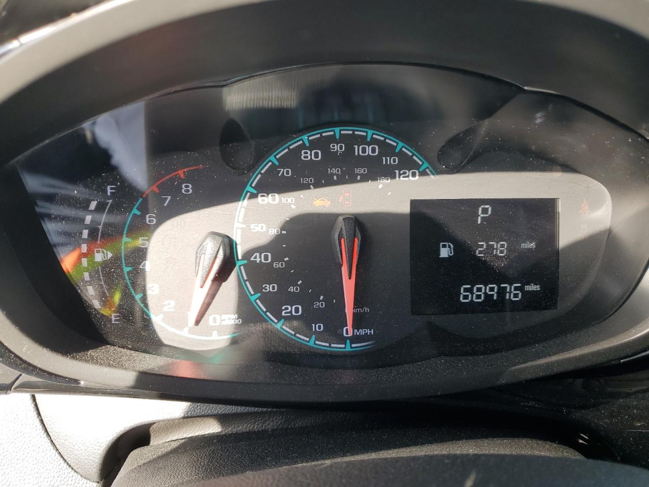 Chevrolet Spark Activ Image 9