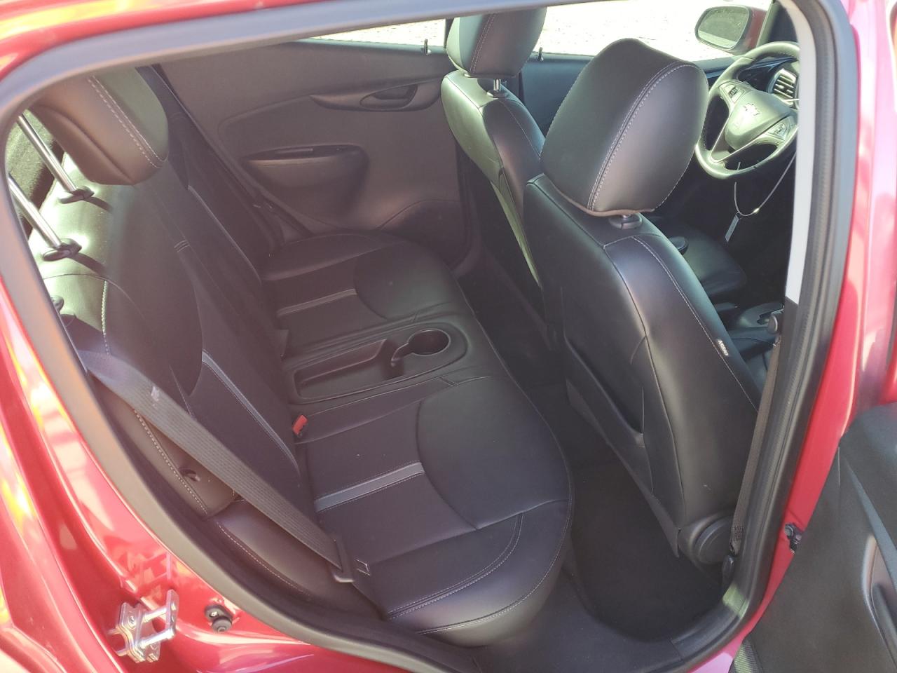 Chevrolet Spark Activ Image 10