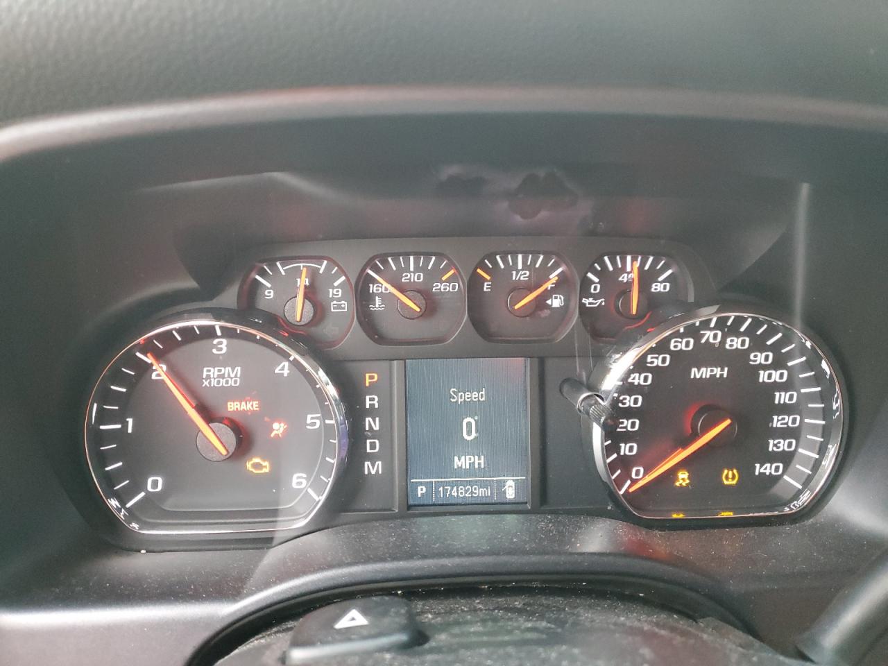 Chevrolet Silverado K1500 Image 8