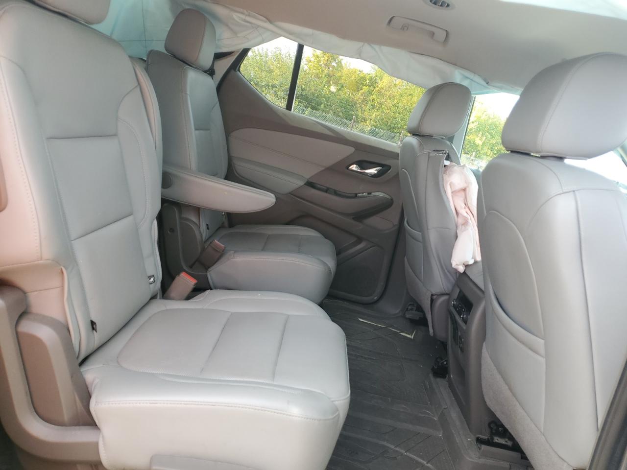 Chevrolet Traverse Premier Image 9