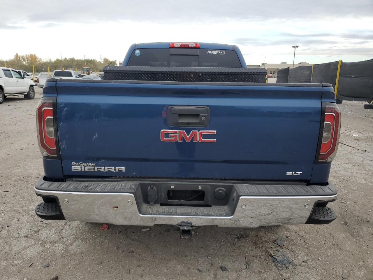 GMC Sierra K1500 Slt Image 6