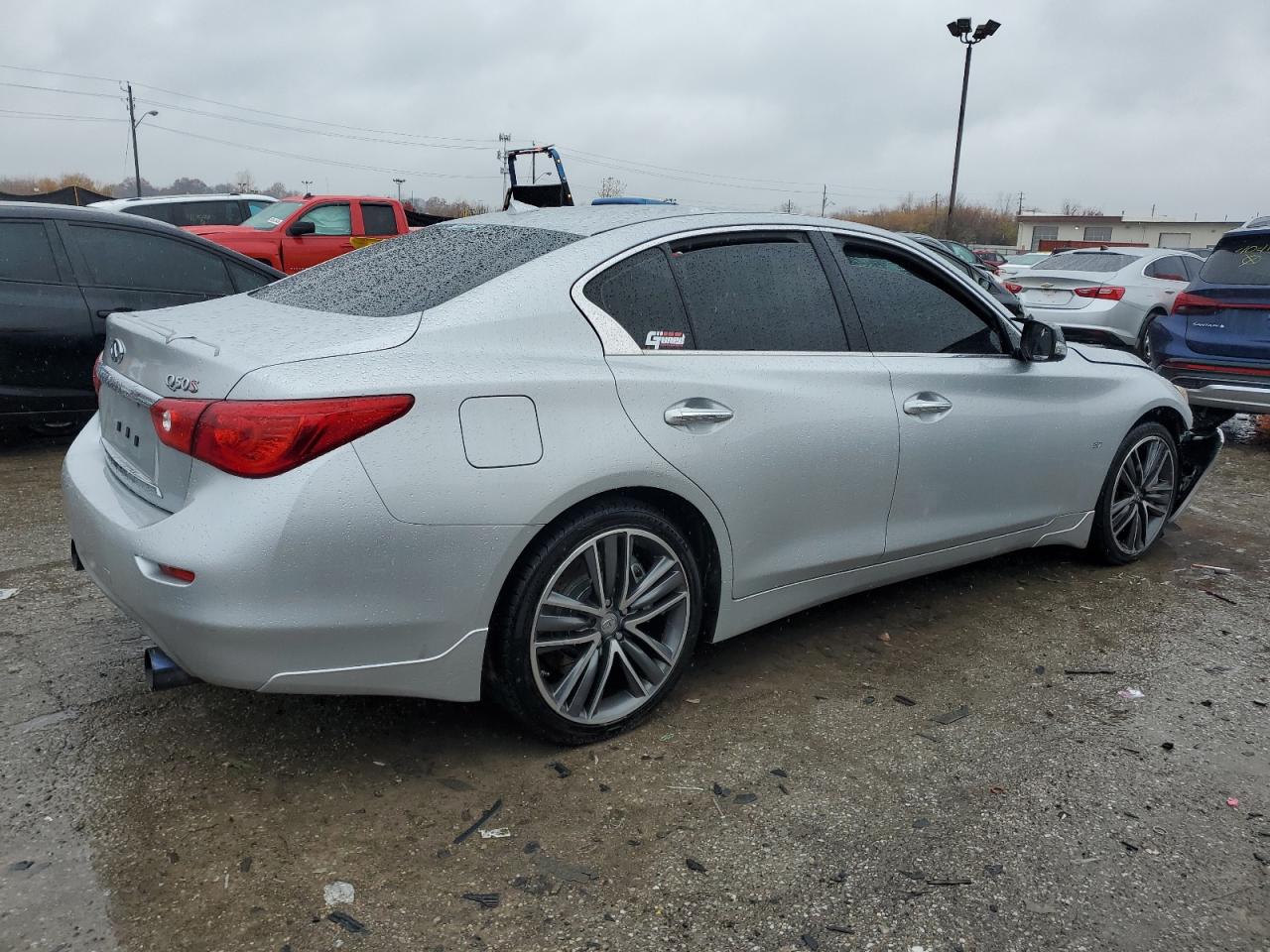 INFINITI Q50 Base Image 2