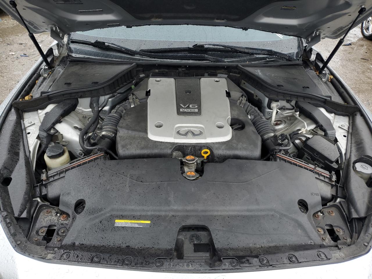 INFINITI Q50 Base Image 11
