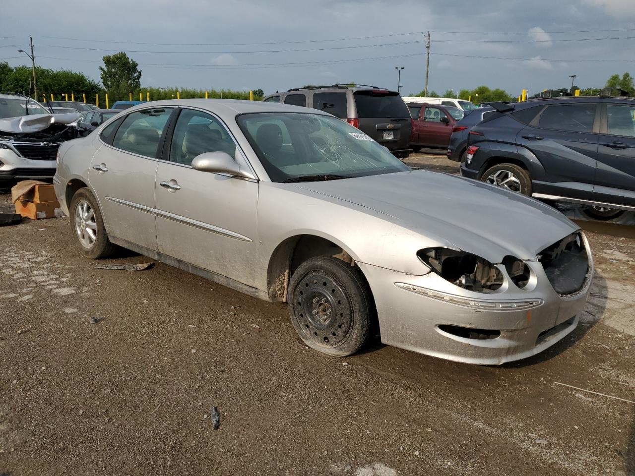 Buick LaCrosse Cx Image 3