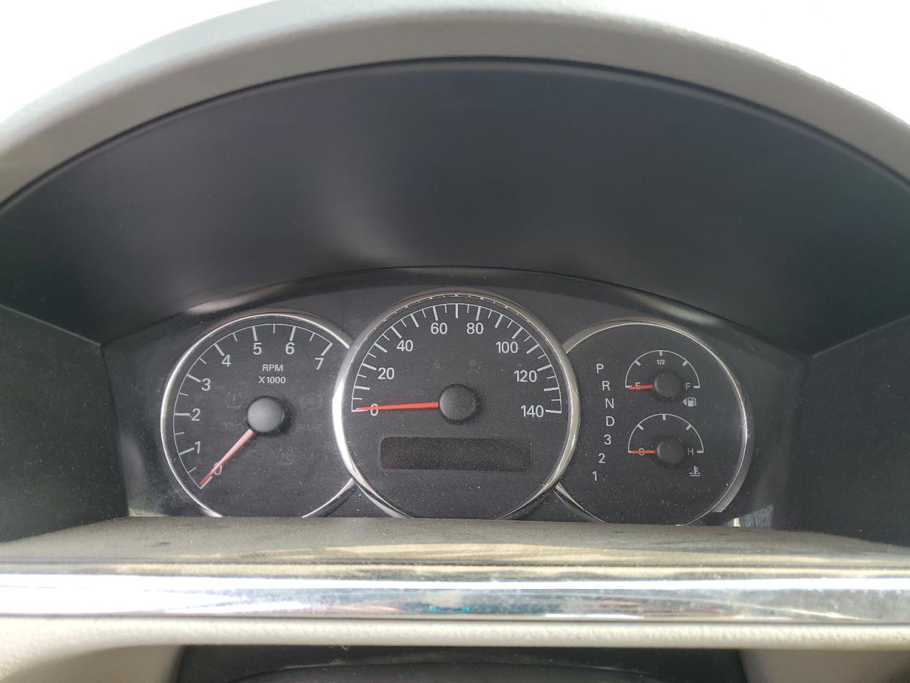 Buick LaCrosse Cx Image 4