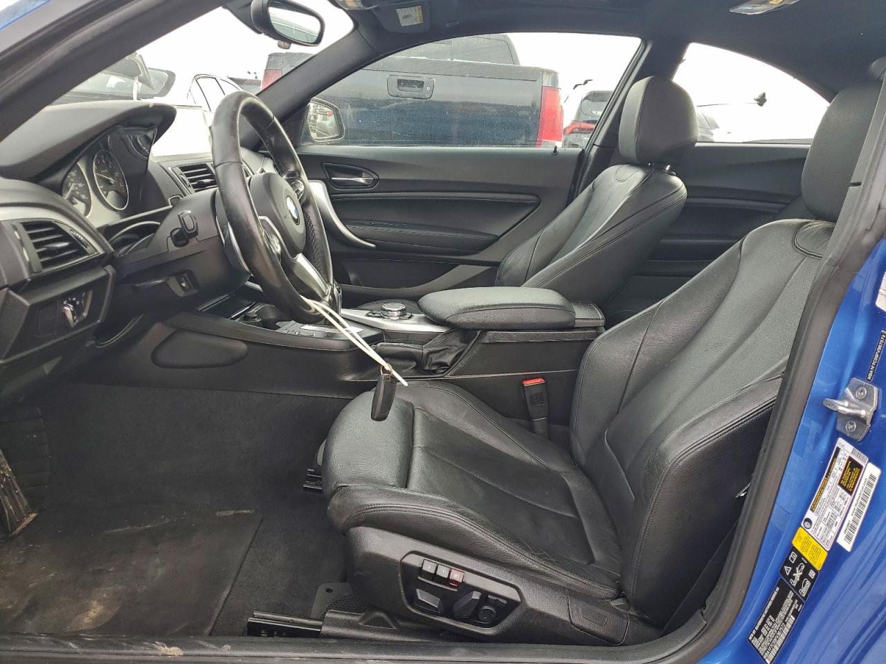 BMW 2 Series Xi Image 7