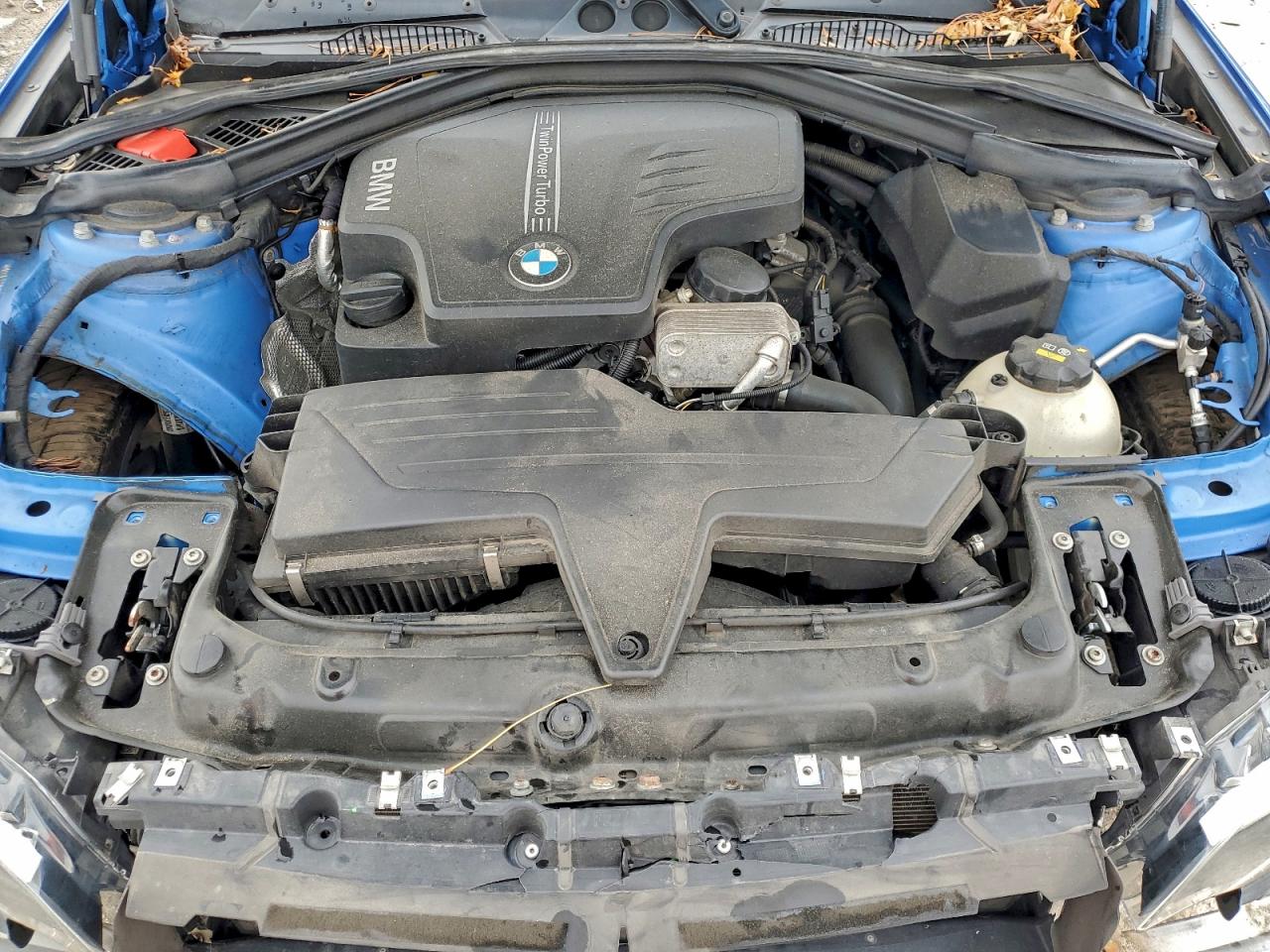 BMW 2 Series Xi Image 11