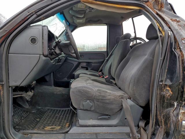 Chevrolet Silverado K1500 Image 6