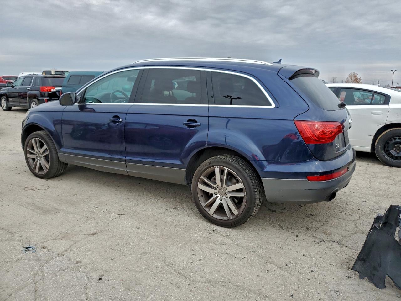Audi Q7 Premium Plus Image 2