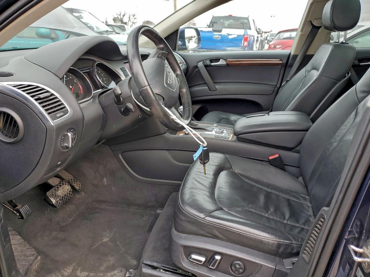 Audi Q7 Premium Plus Image 10