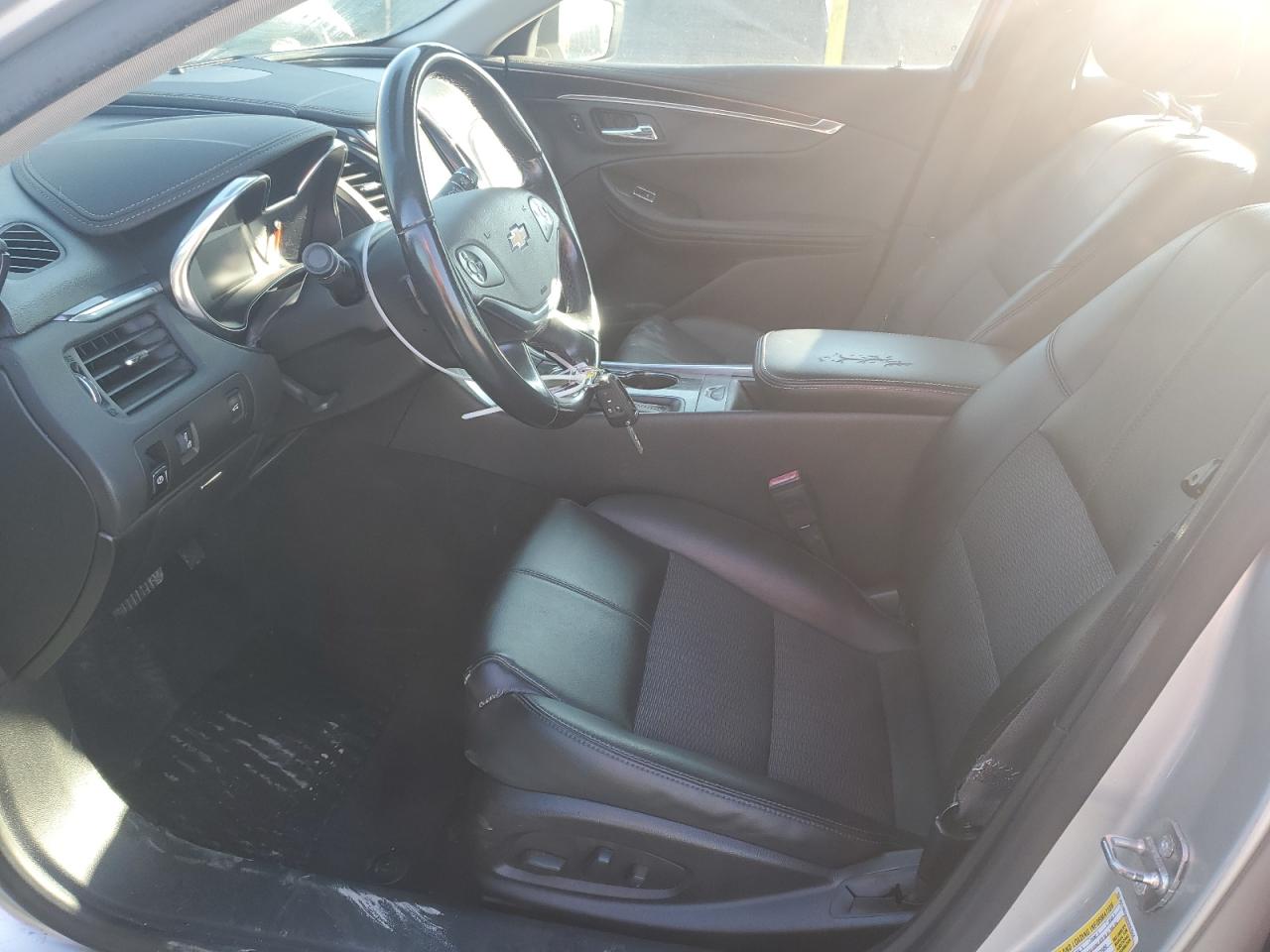 Chevrolet Impala Lt Image 4