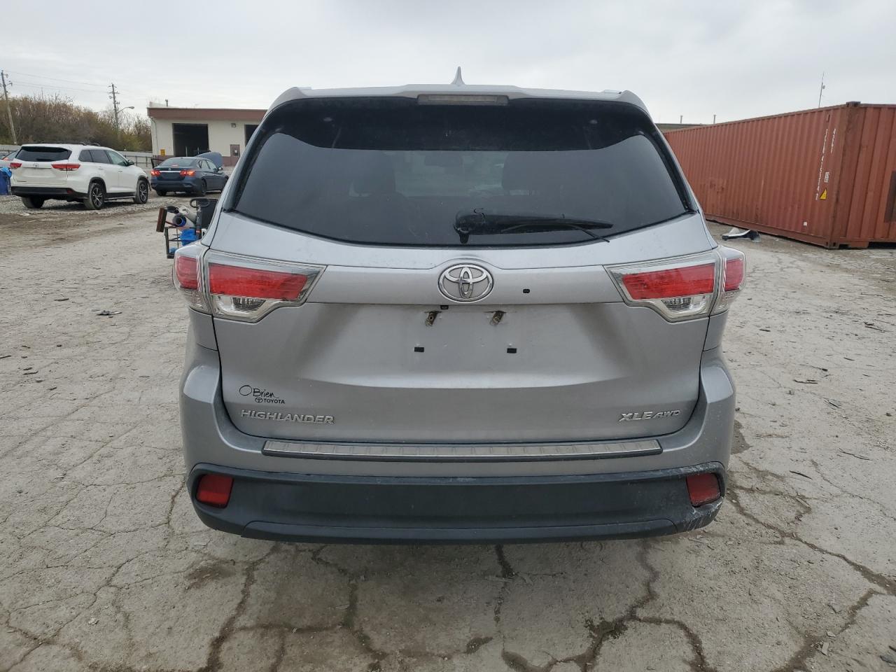 Toyota Highlander Xle Image 10