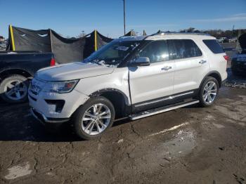  Salvage Ford Explorer