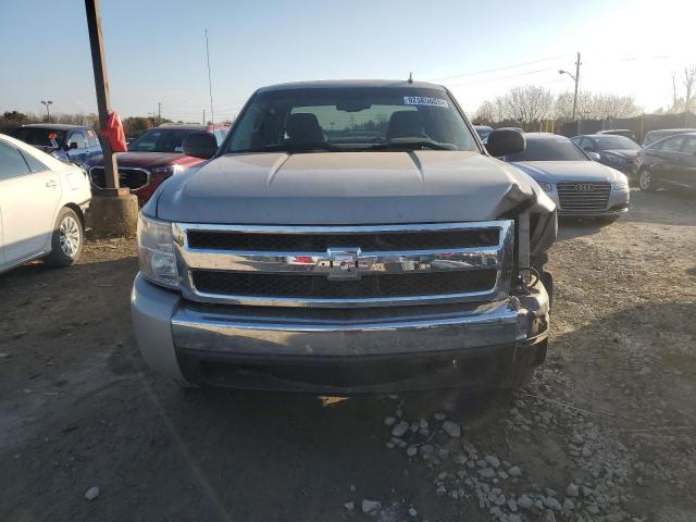 Chevrolet Silverado K1500 Image 5