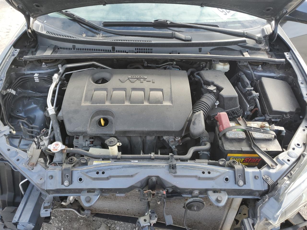 Toyota Corolla L Image 11