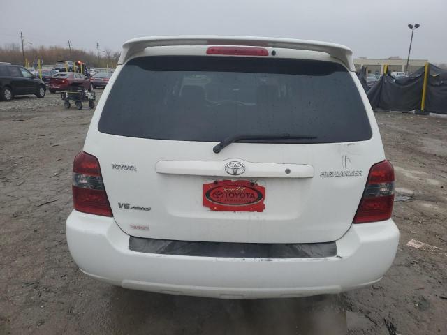 Toyota Highlander Sport Image 3