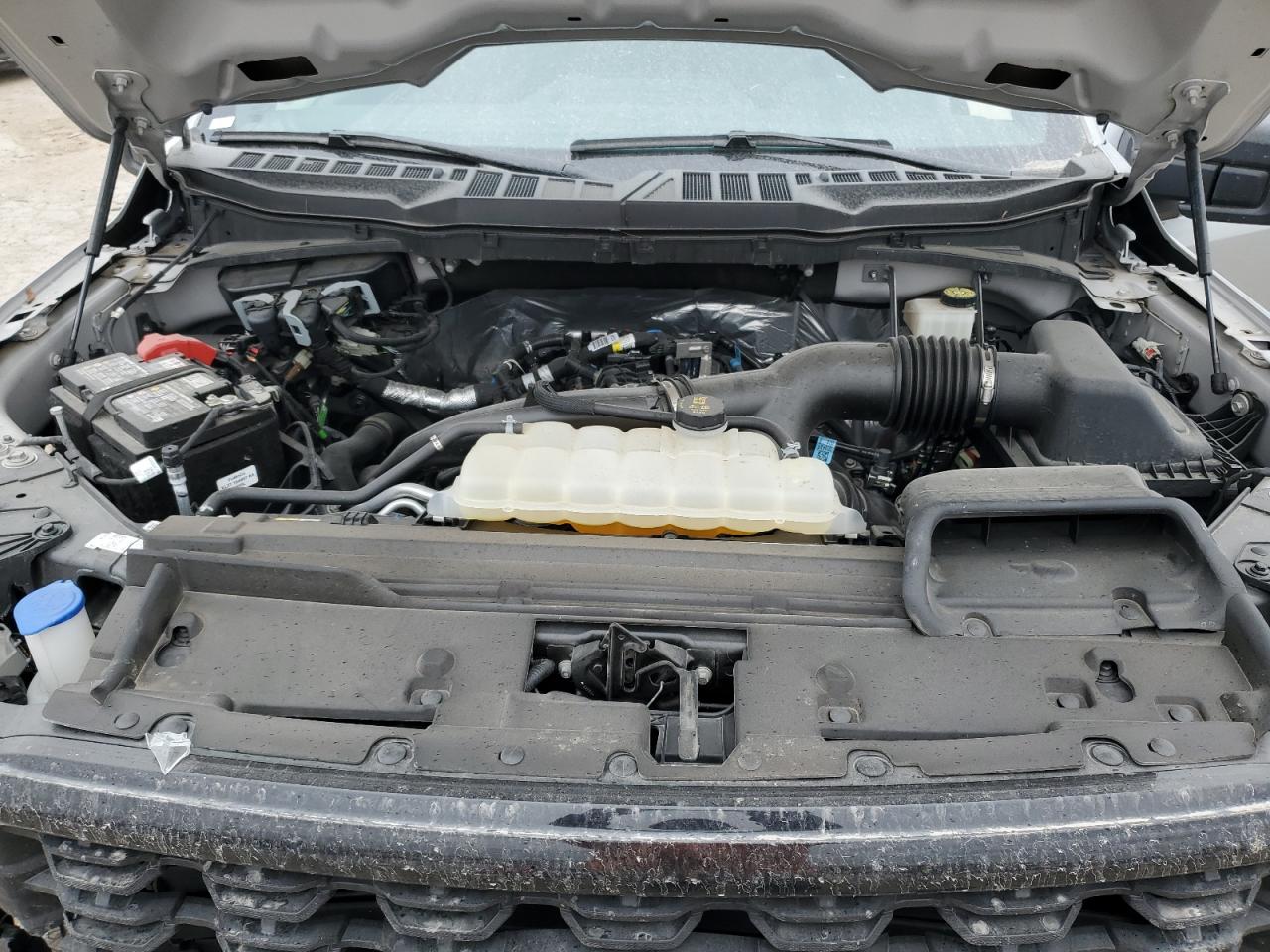 Ford F-150 Stx Image 8