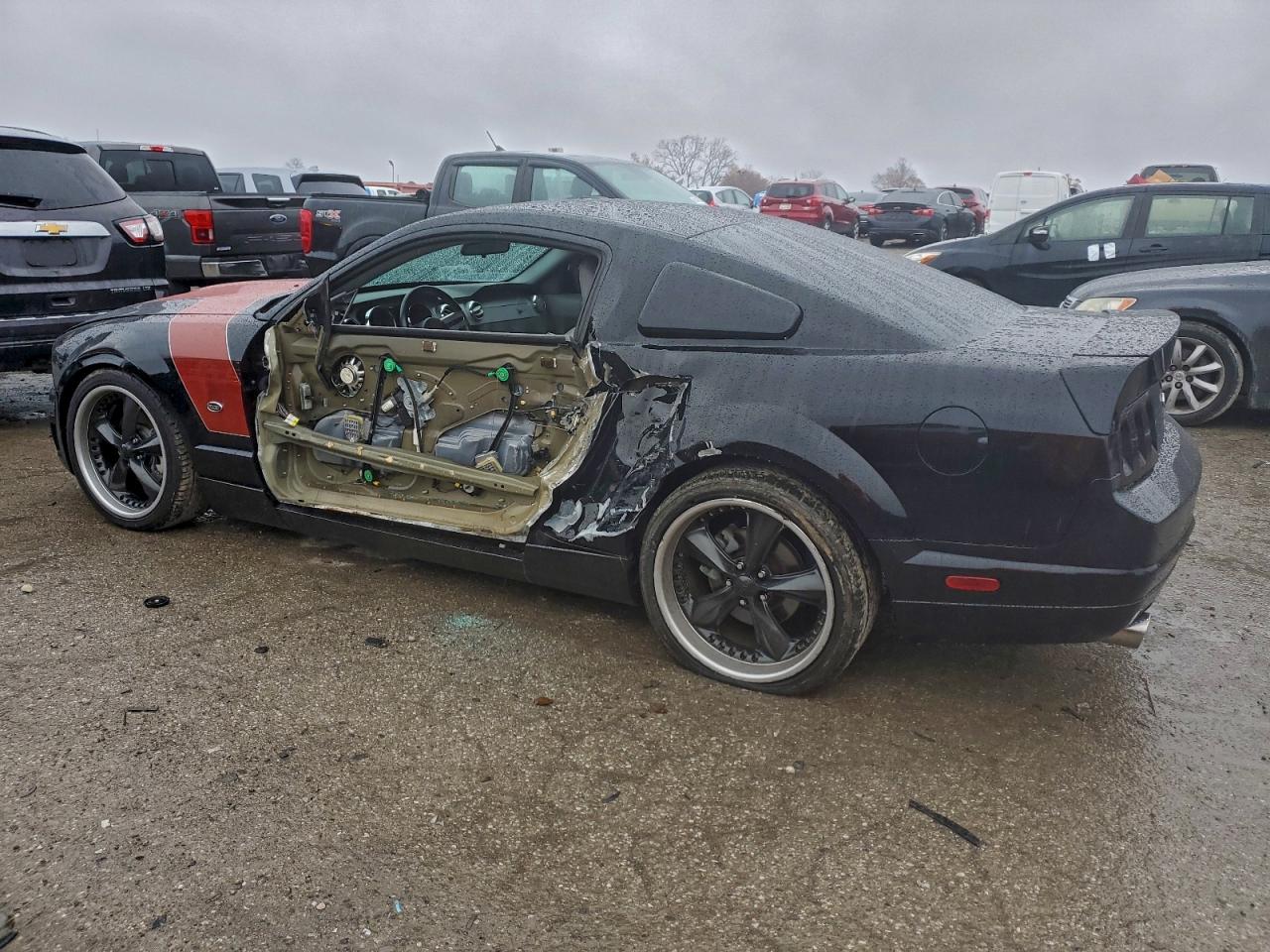 Ford Mustang Gt Image 2