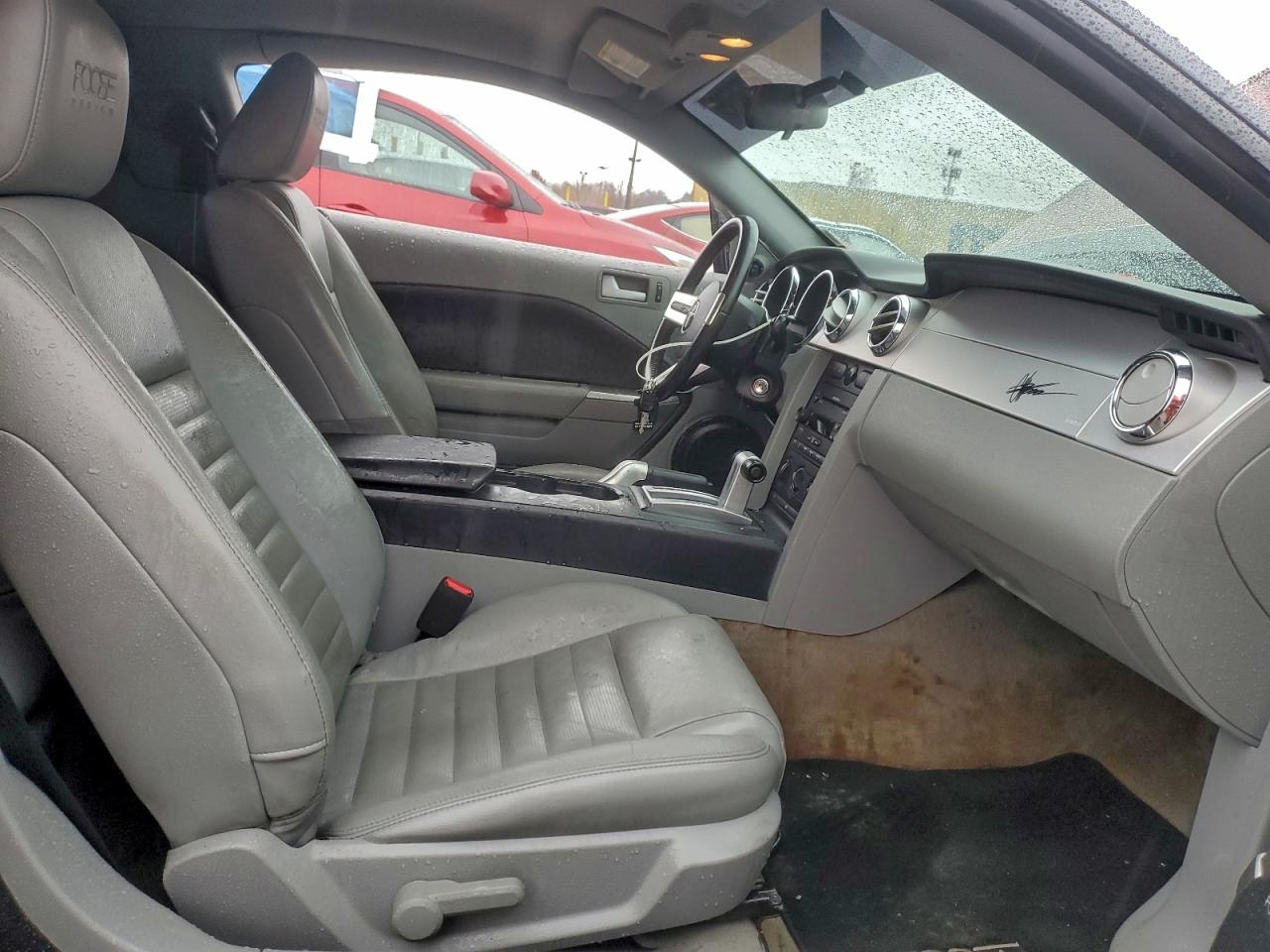 Ford Mustang Gt Image 4