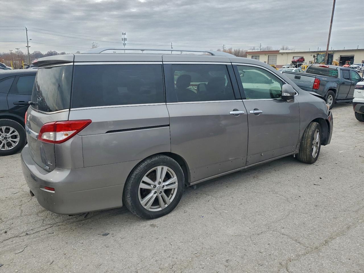 Nissan Quest S Image 3