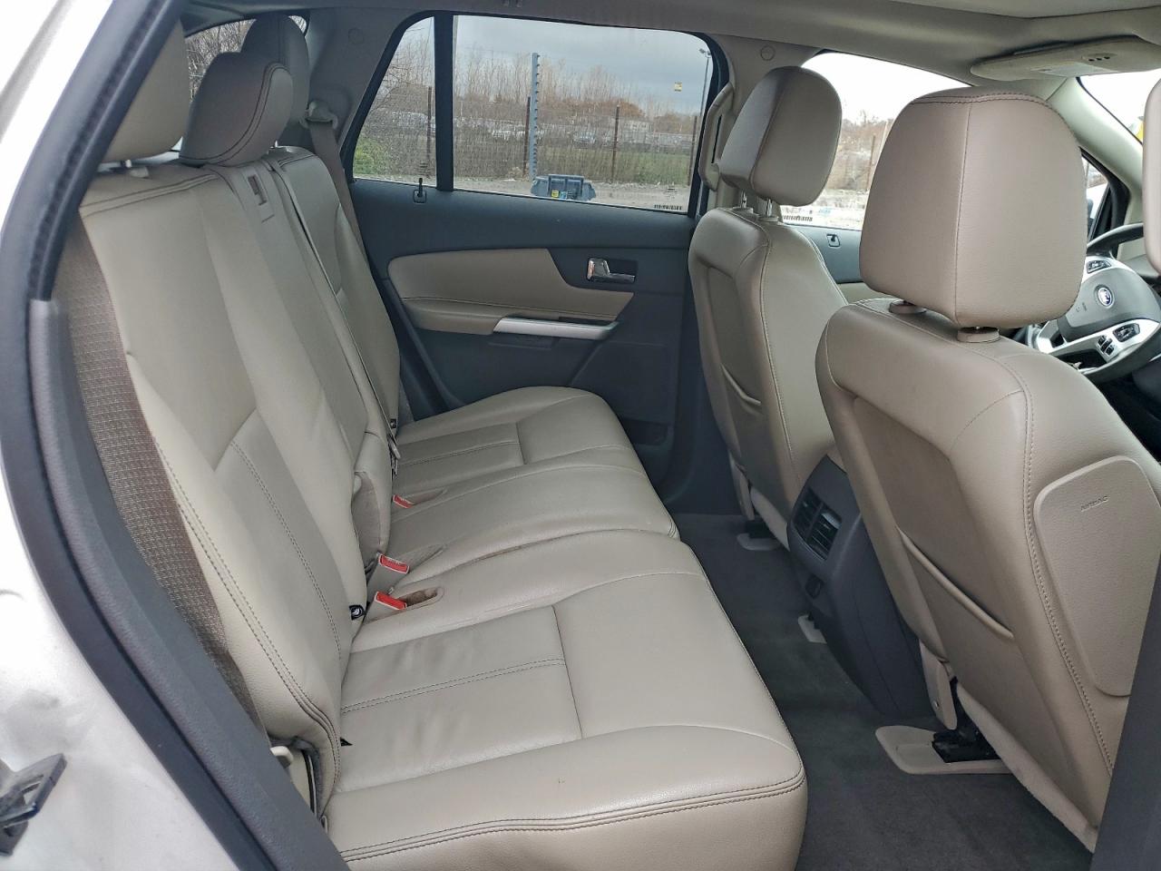 Ford Edge Limited Image 7