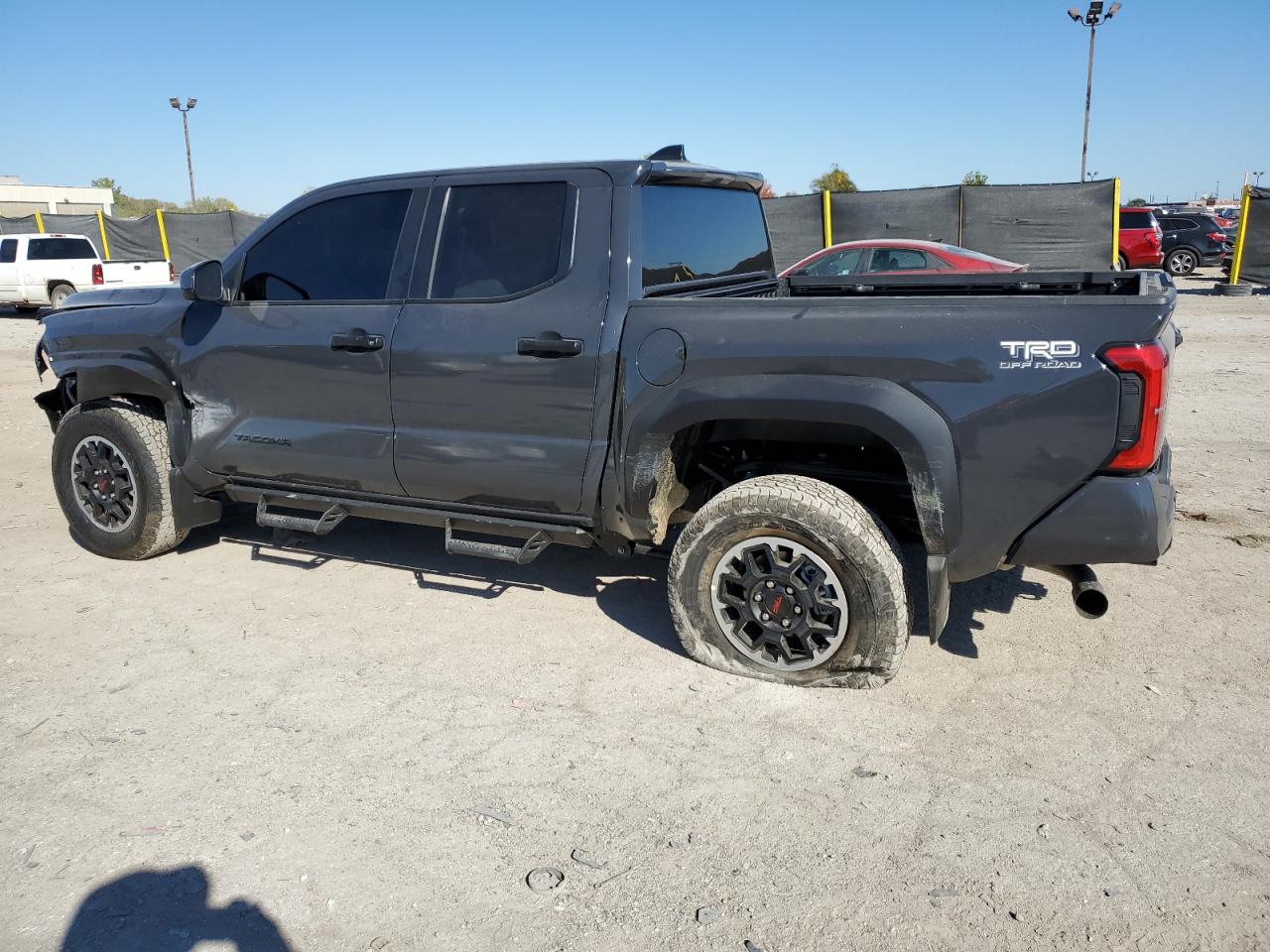 Toyota Tacoma Double Cab Image 4