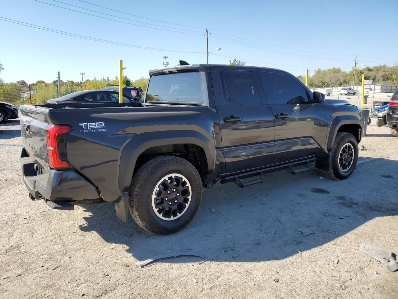 Toyota Tacoma Double Cab Image 2