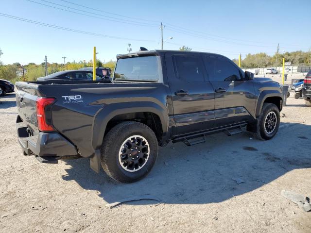 Toyota Tacoma Double Cab Image 2