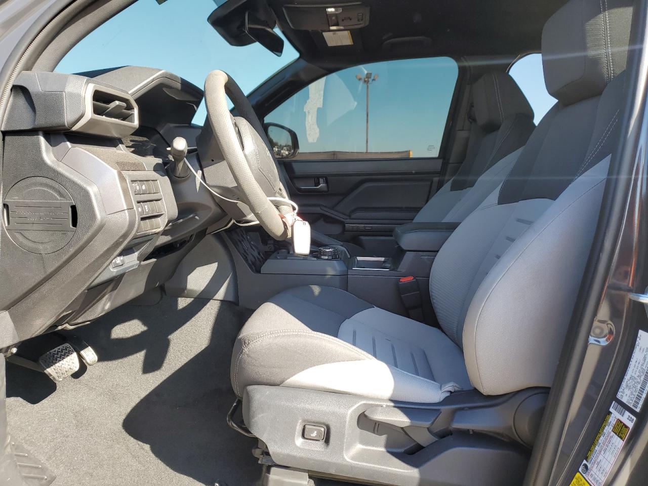 Toyota Tacoma Double Cab Image 11