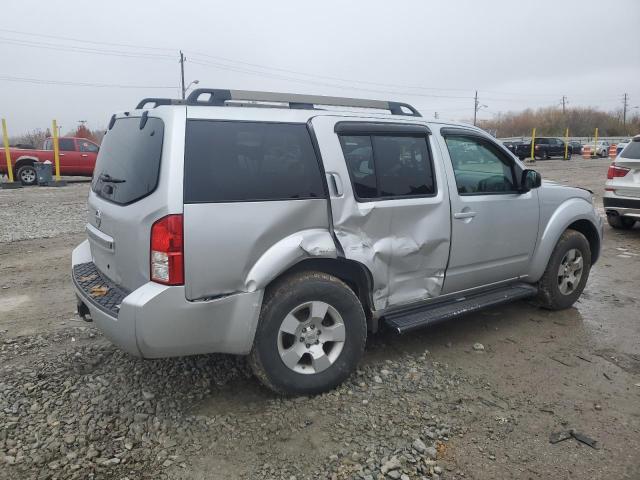 Nissan Pathfinder S Image 2