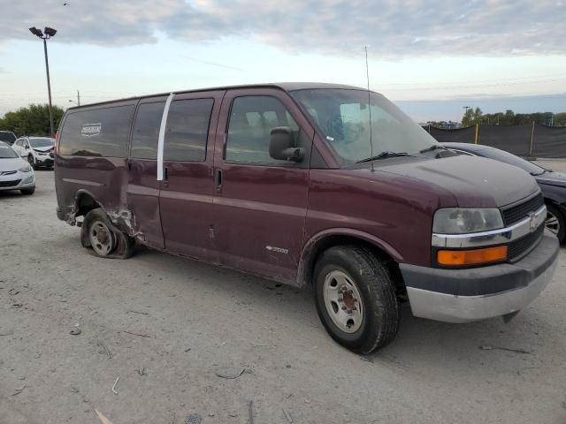 Chevrolet Express Image 3