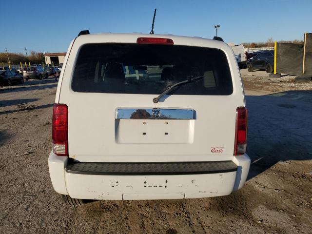 Dodge Nitro Sxt Image 3