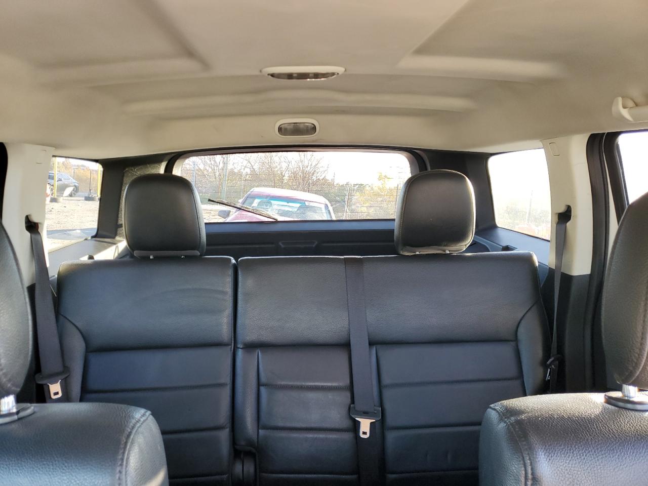 Dodge Nitro Sxt Image 10